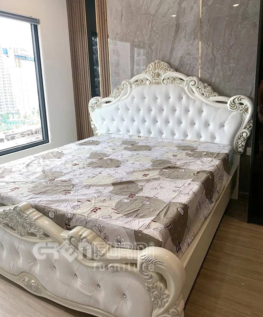 Mẫu giường cổ điển đẹp