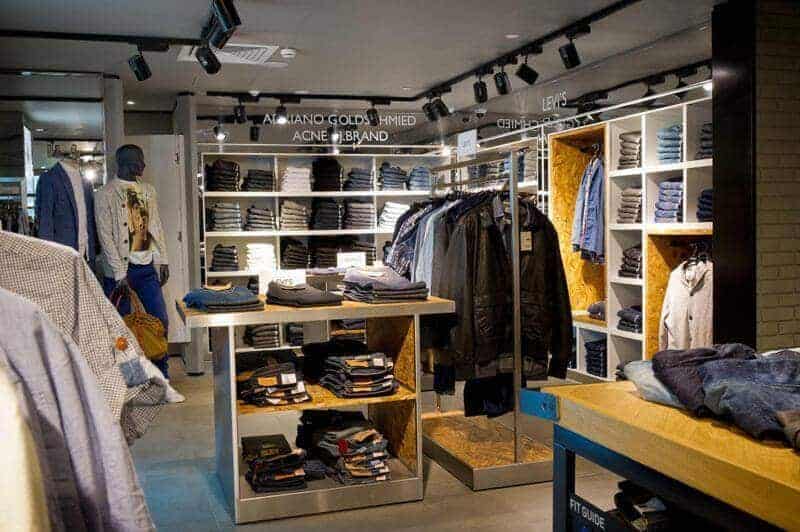 Mẫu bố trí không gian thiết kế nội thất shop thời trang
