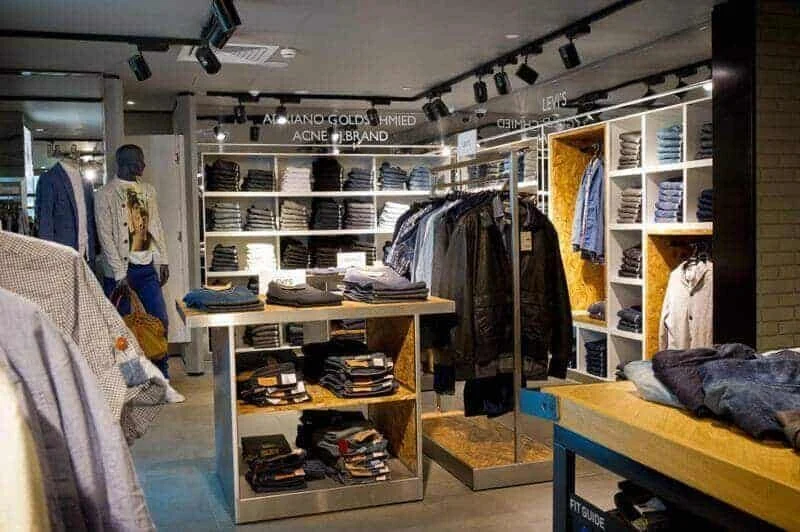Mẫu bố trí không gian thiết kế nội thất shop thời trang