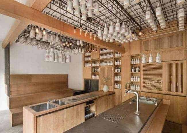 Thiết kế quầy tính tiền và lễ tân khách sạn 5 sao gỗ đẹp