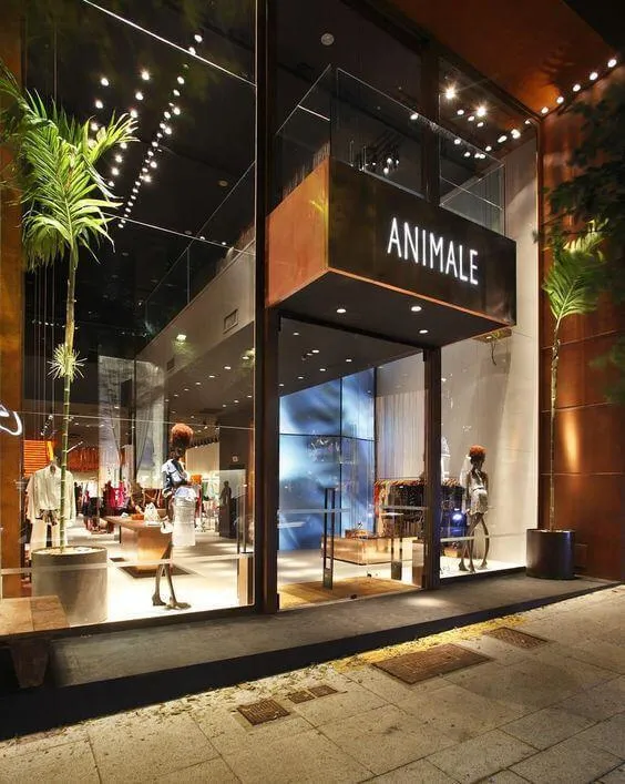 Thiết kế nội thất cửa hàng quần áo