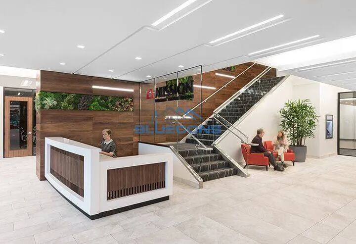 Quầy tiếp tân gỗ đẹp ở khách sạn