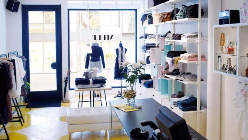 thiết kế shop quần áo diện tích nhỏ 08