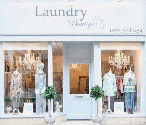 thiết kế shop quần áo nữ đẹp 07