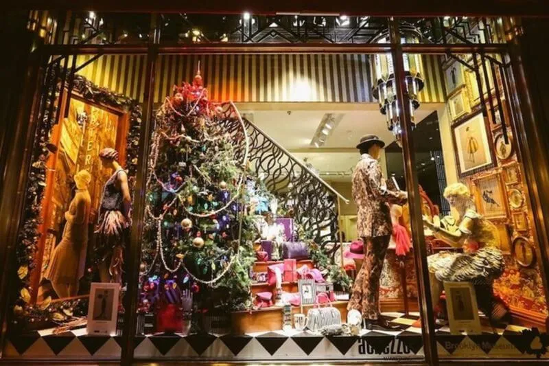 decor cửa hàng thời trang 12