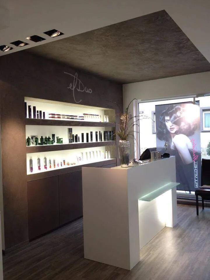 Quầy lễ tân nha khoa