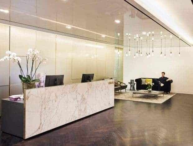 Mẫu quầy lễ tân khách sạn 16 Sảnh lễ tân khách sạn đẹp được ưa thích