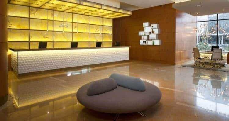 thiết kế quầy lễ tân khách sạn 5 sao