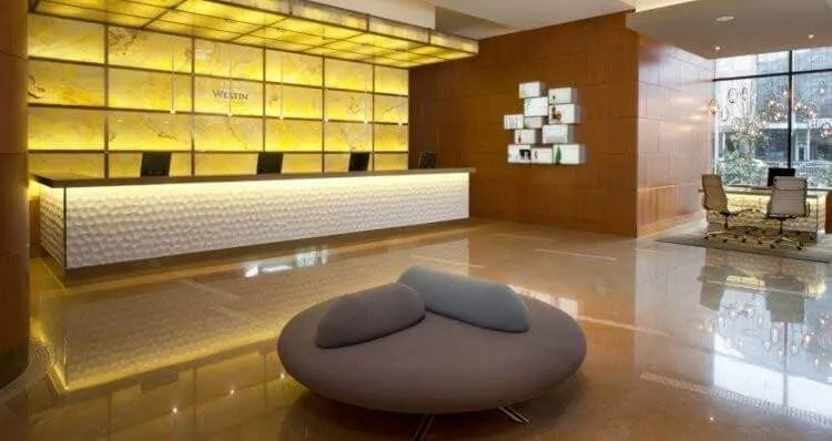 thiết kế quầy lễ tân khách sạn 5 sao