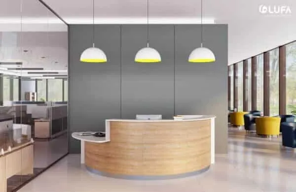 Quầy lễ tân thiết kế vật liệu gỗ công nghiệp