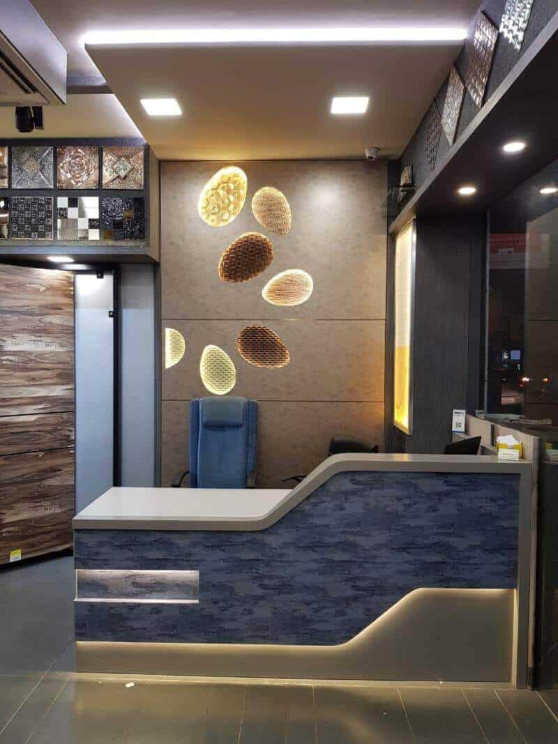 quầy lễ tân khách sạn mini đá Solid Surface hiện đại