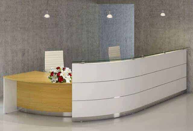 Quầy lễ tân bệnh viện cao cấp