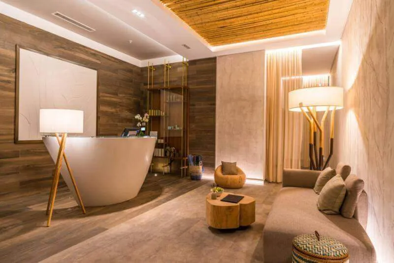Quầy lễ tân spa