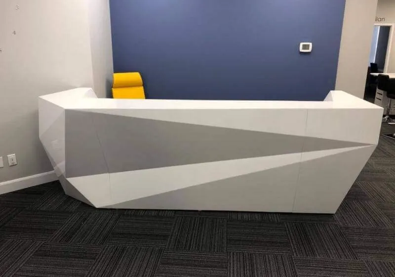 Thiết kế đơn giản, sang trọng