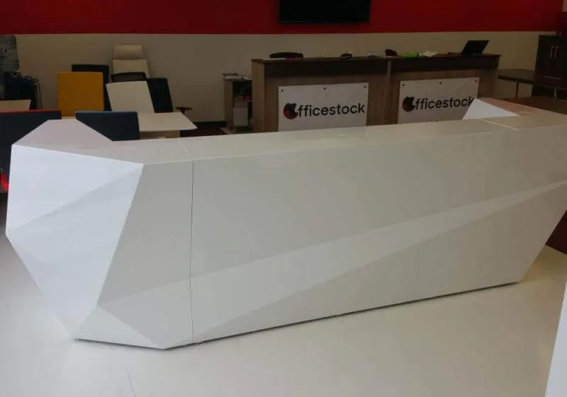 Mẫu quầy được chạm khắc độc đáo