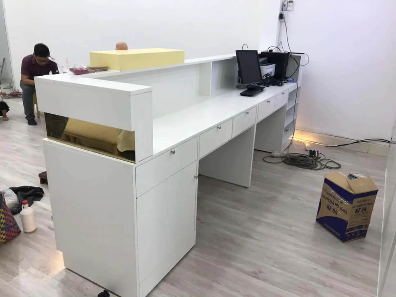 Bán quầy lễ tân đẹp