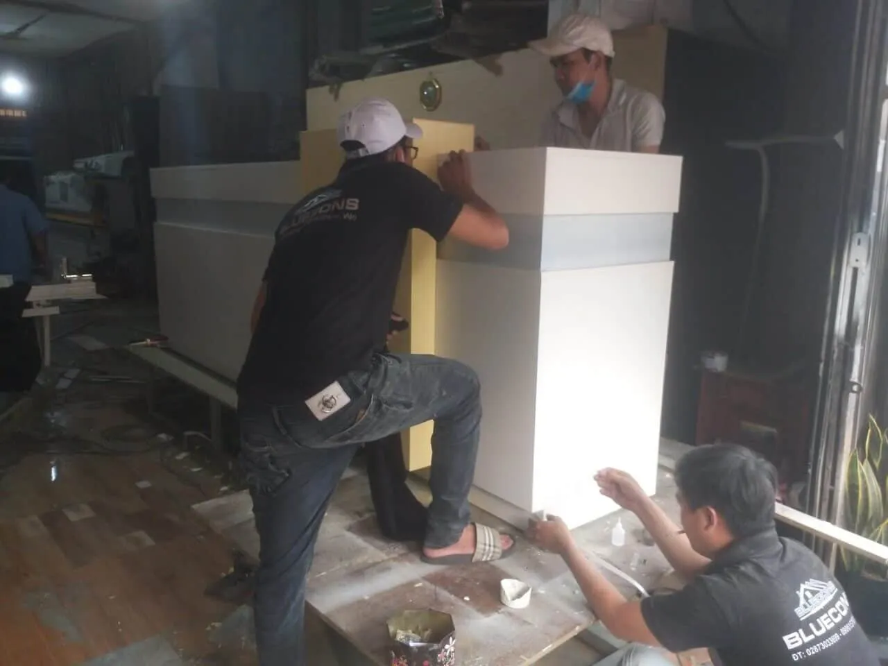 Bán quầy lễ tân giá rẻ tại xưởng