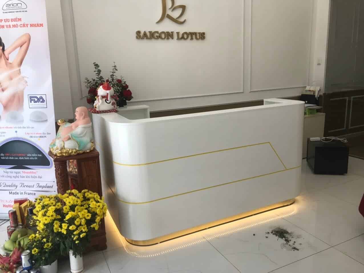 Quầy lễ tân gỗ đẹp 4 Quầy lễ tân gỗ đẹp