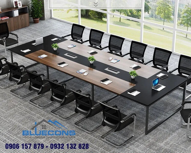 Thiết kế bàn họp chân sắt mặt gỗ công nghiệp 2m4 cho phòng họp diện tích lớn
