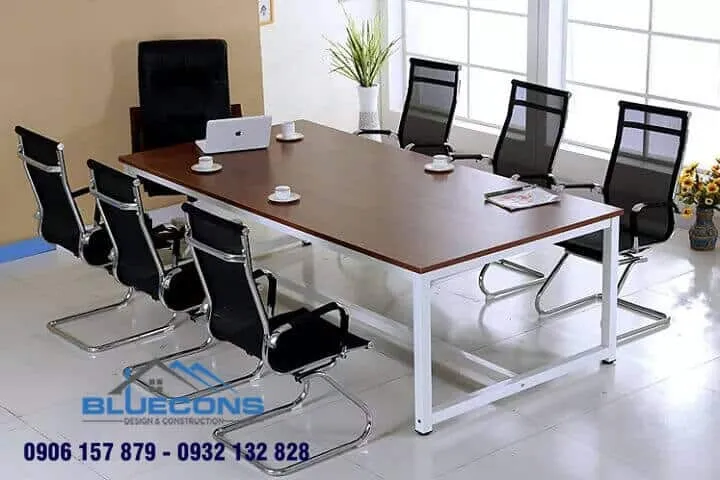 Bàn họp chân sắt mặt gỗ đem đến phong cách vừa cổ điển vừa hiện đại