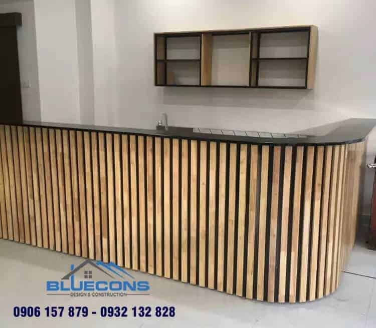Quầy thu ngân quán cafe 15 Thiết kế bàn thu ngân gỗ công nghiệp tại Bluecons