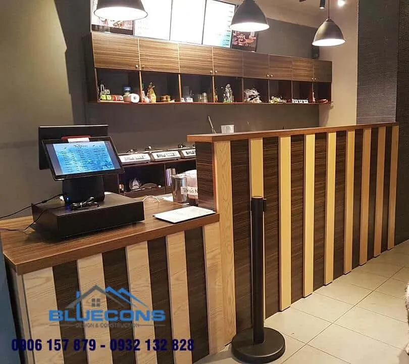 Khá ấn tượng với bàn quầy thu ngân gỗ thông Pallet cổ điển