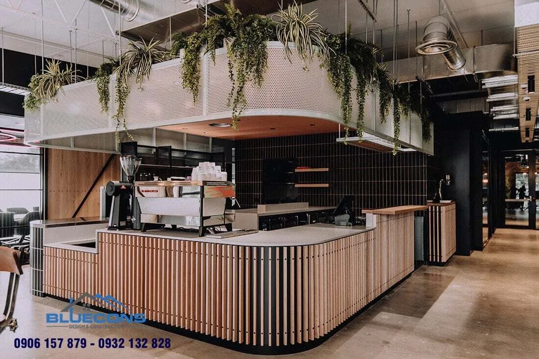 Thiết kế quầy thu ngân gỗ thông pallet chữ L khá độc đáo, ấn tượng