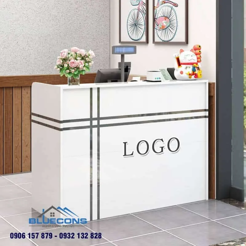 Quầy thu ngân tông màu trắng nhã nhặn, tinh tế