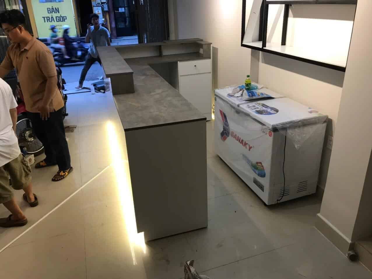 quầy trà sữa hình chữ L