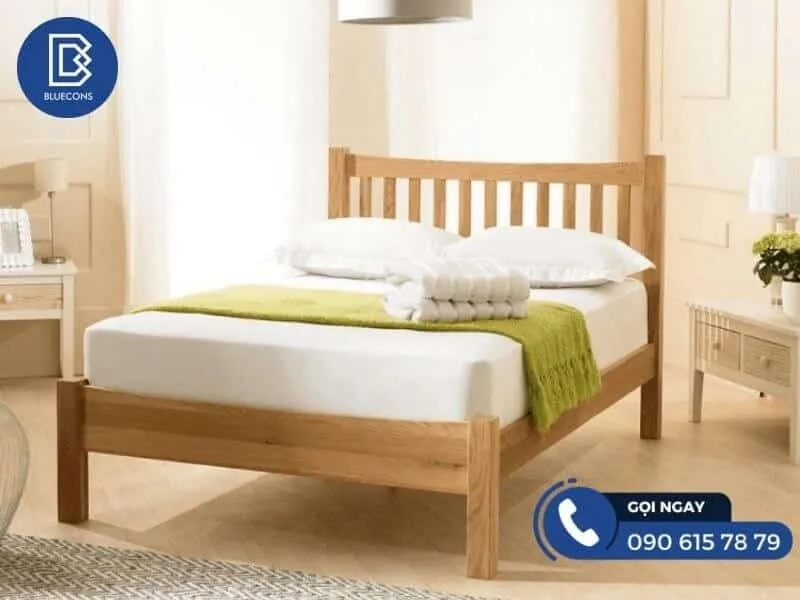 Mẫu giường ngủ chân cao gỗ công nghiệp mang đến cảm giác ấm áp