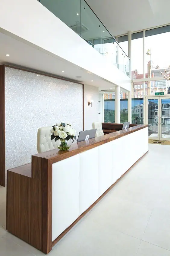 mẫu quầy lễ tân công ty đẹp