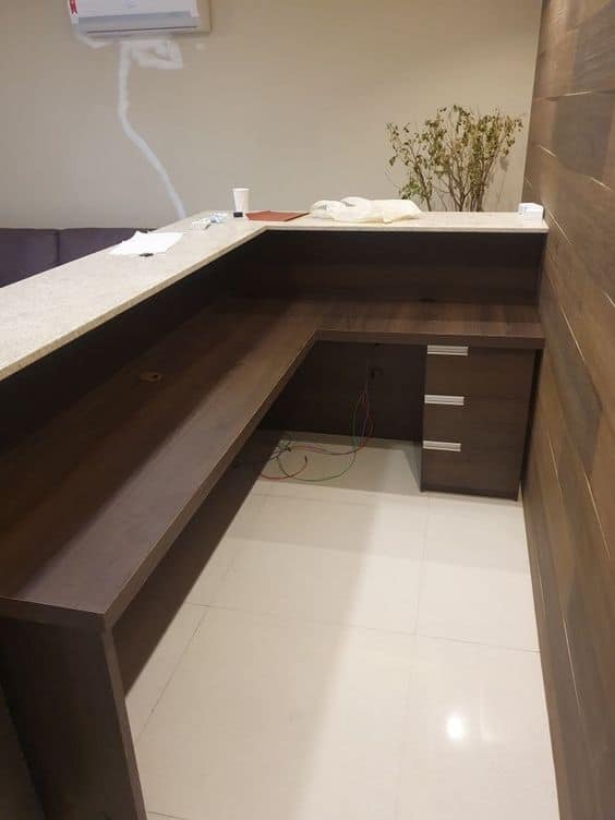 mẫu quầy lễ tân công ty đẹp