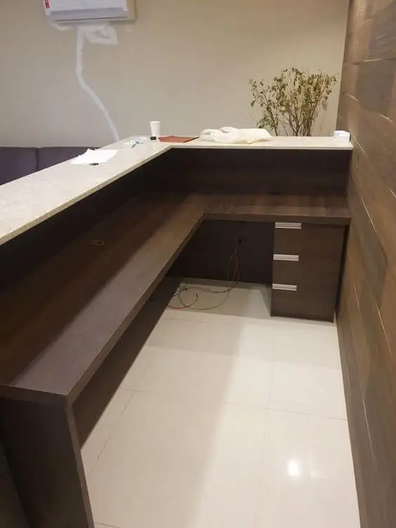 mẫu quầy lễ tân công ty đẹp