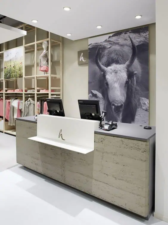 Quầy thu ngân shop quần áo đẹp