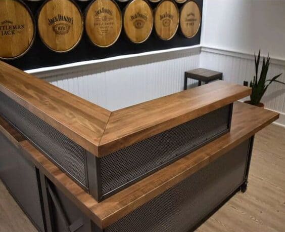 10 mẫu quầy thu ngân gỗ công nghiệp đẹp 4 Mẫu quầy thu ngân gỗ đẹp