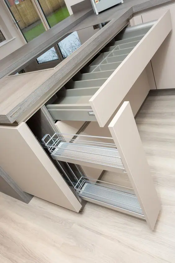 Tủ bếp tối ưu hoá ngăn chứa đồ