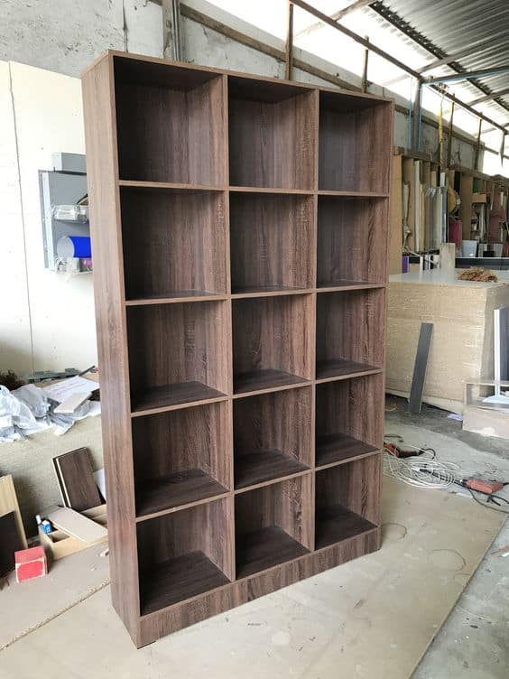 Tủ trưng bày mỹ phẩm 