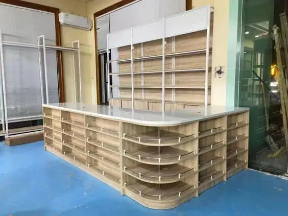 Quầy kệ siêu thị 