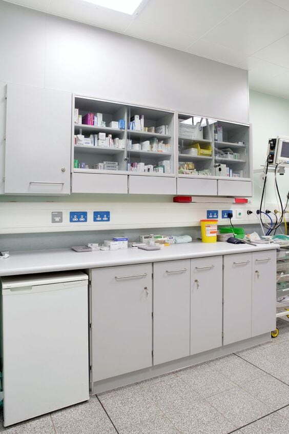 Mẫu quầy thuốc thú y