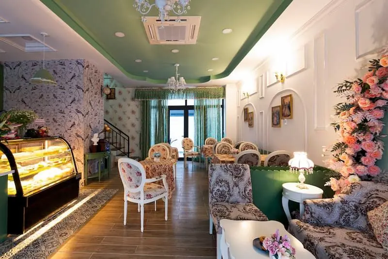 Thiết kế nội thất quán cafe