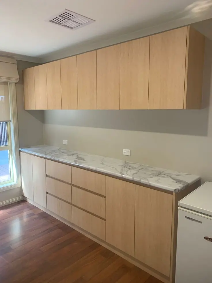 Giá tủ bếp plywood (2)