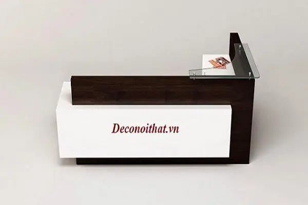 Quầy lễ tân thiết kế hài hòa