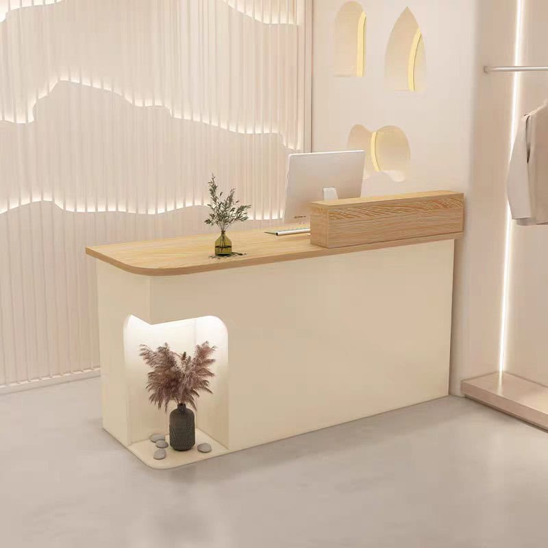 Mẫu Bàn Thu Ngân Cao Cấp