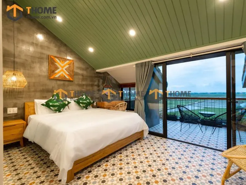 Khách Sạn Gỗ Sồi Tự Nhiên