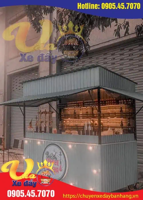Kiot bán cà phê ngoài trời