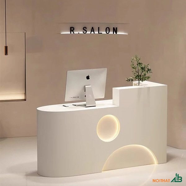 Quầy thu ngân bằng gỗ công nghiệp hiện đại