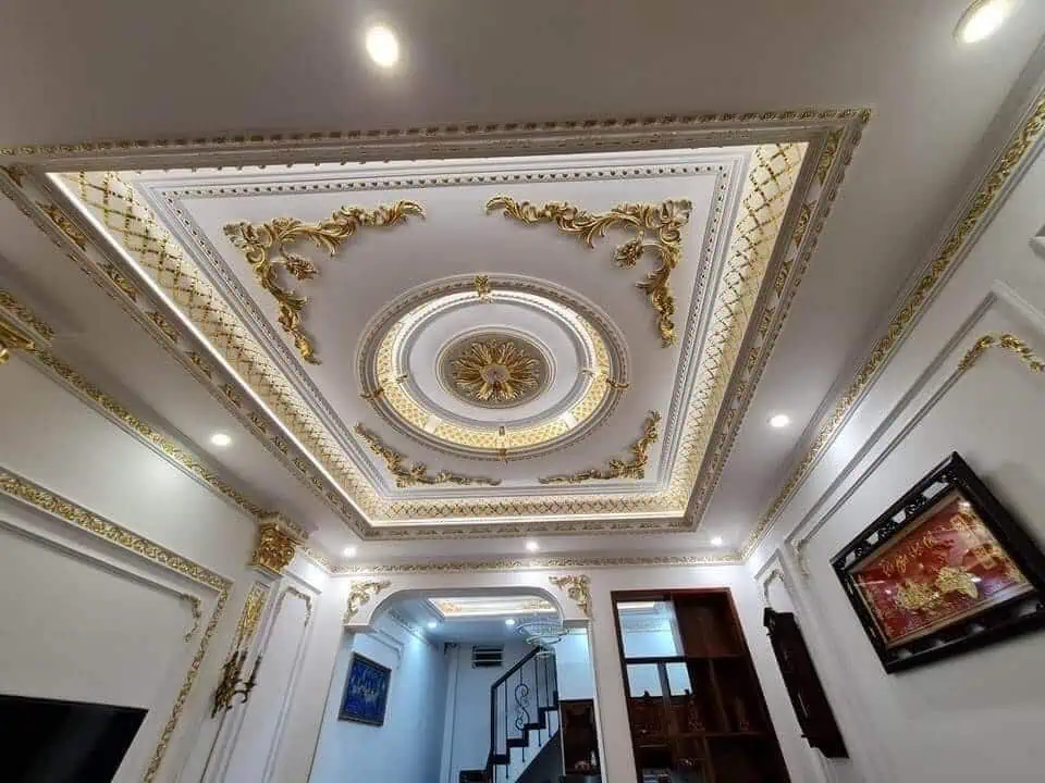 Mẫu trần thạch cao giật cấp