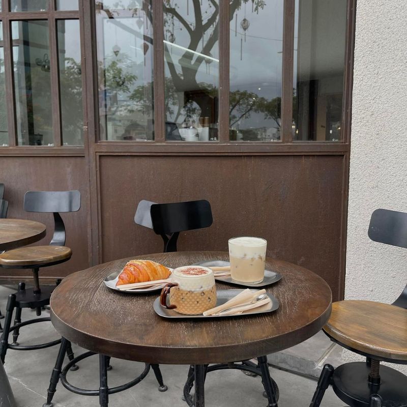 Hình ảnh thi công quán cafe