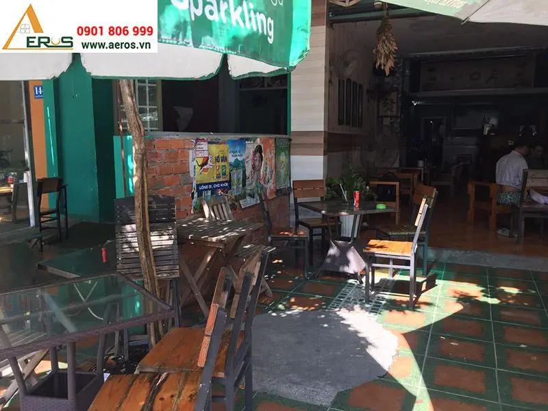 Quán cafe góc phố quận Tân Phú