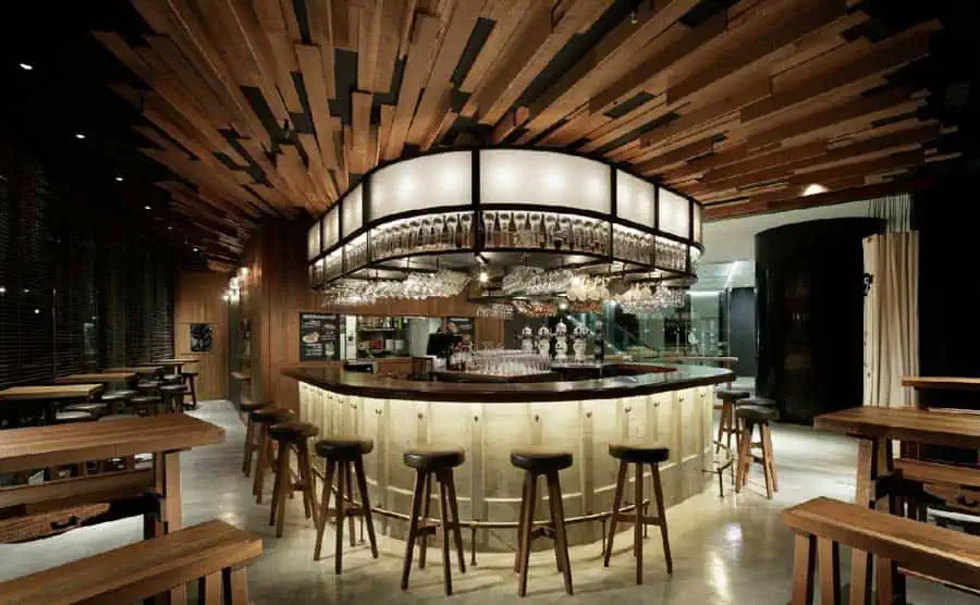Thiết kế quầy bar nhà hàng